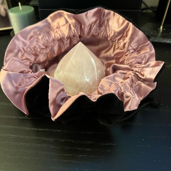 Rose Quartz Crystal - Picture 2 of 4